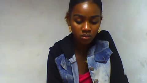 Snapshot of oooorazanasoa chatting on 17, 6, 2026 oooorazanasoa online show from 17, 6, 2026