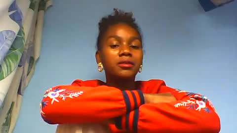 Snapshot of oooorazanasoa chatting on 1, 7, 2026 oooorazanasoa online show from 1, 7, 2026