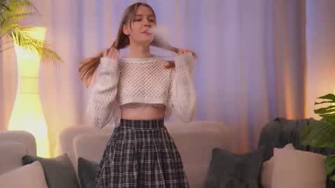 ooopsnaked online show from 15, 1, 2026