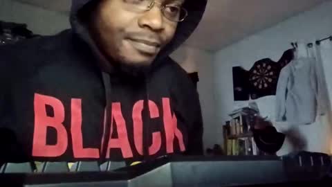 opaque772800 online show from 1, 12, 2025