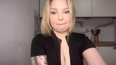 Ophelia online show from 13, 12, 2025