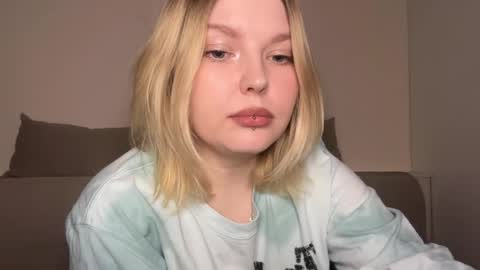 Ophelia online show from 4, 4, 2026