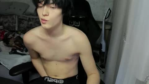 Bella and John online show from 23, 12, 2025