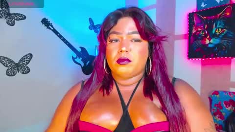 Snapshot of opraxbell chatting on 17, 4, 2026 OpraxBell online show from 17, 4, 2026