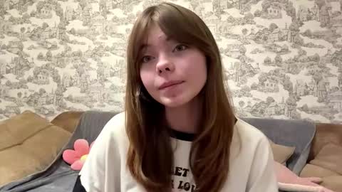 Snapshot of oracorker chatting on 9, 9, 2025 Coraline online show from 9, 9, 2025