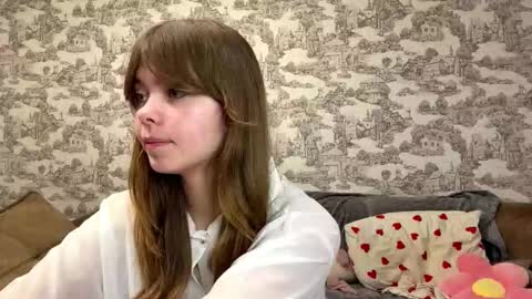 Snapshot of oracorker chatting on 30, 9, 2025 Coraline online show from 30, 9, 2025