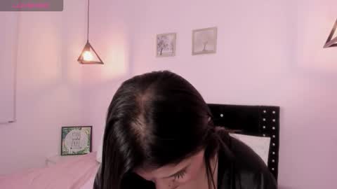 Snapshot of oriana_guzman chatting on 16, 9, 2025 Miss Guzman online show from 16, 9, 2025