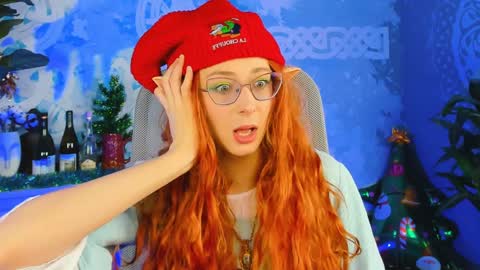 Orianna -  Hi Im into geek culture cosplay crafting LARP games. Shall we play DnD online show from 31, 12, 2024