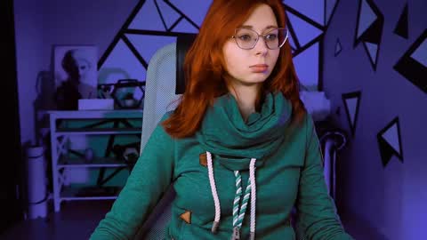 Orianna -  Hi Im into geek culture cosplay crafting LARP games. Shall we play DnD online show from 25, 1, 2025