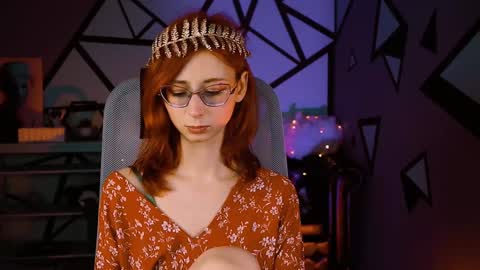 Orianna -  Hi Im into geek culture cosplay crafting LARP games. Shall we play DnD online show from 25, 1, 2025