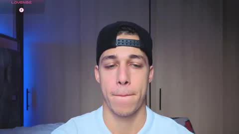 Orionblaze 69  online show from 27, 11, 2025