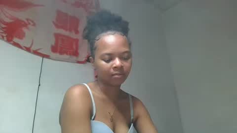 Snapshot of ornellahhh chatting on 9, 10, 2025 ornellahhh online show from 9, 10, 2025