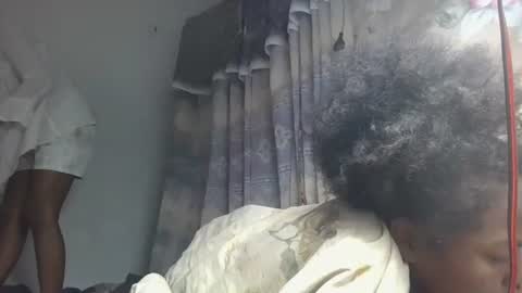 Snapshot of ornellahhh chatting on 17, 10, 2025 ornellahhh online show from 17, 10, 2025