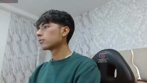 Snapshot of osamu_tay chatting on 27, 4, 2026 osamu_tay online show from 27, 4, 2026