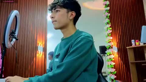 Snapshot of osamu_tay chatting on 3, 5, 2026 osamu_tay online show from 3, 5, 2026