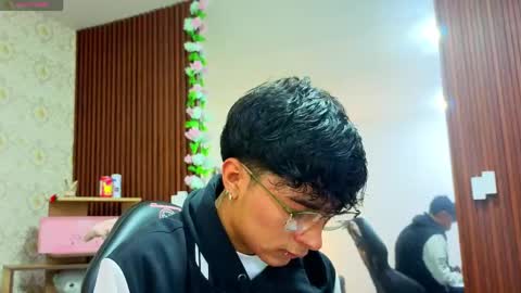 Snapshot of osamu_tay chatting on 9, 6, 2026 osamu_tay online show from 9, 6, 2026