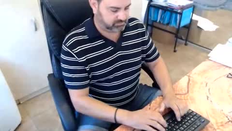 Snapshot of oscar_msng chatting on 17, 6, 2026 Oscar online show from 17, 6, 2026