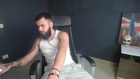 Snapshot of oscarwills chatting on 30, 7, 2026 OscarWills online show from 30, 7, 2026
