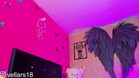 Snapshot of osiris_doll chatting on 23, 2, 2025 vella online show from 23, 2, 2025