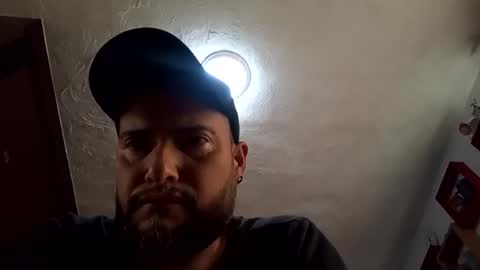 oskrsantiluna1530 online show from 2, 11, 2025