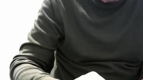 Snapshot of ossibottom chatting on 1, 2, 2026 Ossi online show from 1, 2, 2026