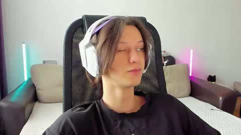 Ostin online show from 12, 2, 2026