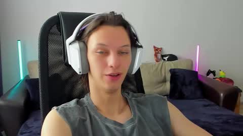 Ostin online show from 25, 2, 2026