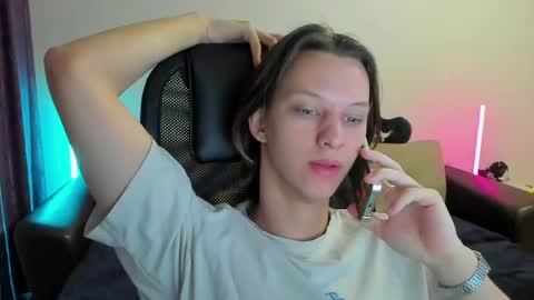 Ostin online show from 8, 4, 2026