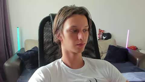 Snapshot of ostin_meoww chatting on 30, 6, 2026 Ostin online show from 30, 6, 2026