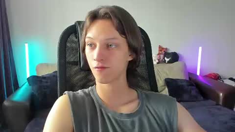 Snapshot of ostin_meoww chatting on 3, 7, 2026 Ostin online show from 3, 7, 2026