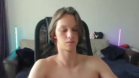 Snapshot of ostin_meoww chatting on 9, 7, 2026 Ostin online show from 9, 7, 2026