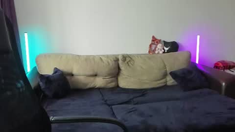 Snapshot of ostin_meoww chatting on 17, 7, 2026 Ostin online show from 17, 7, 2026