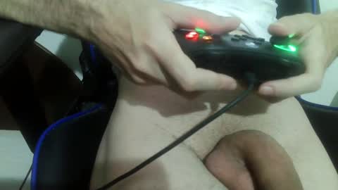 Snapshot of osyryx chatting on 6, 1, 2025 Lucas online show from 6, 1, 2025