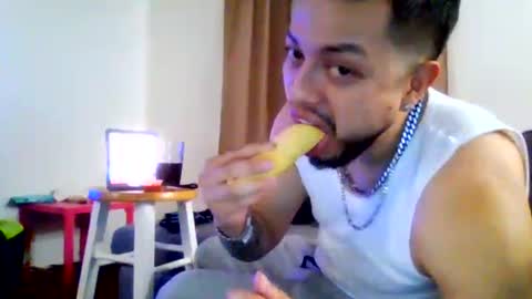 Chulo CLos online show from 15, 3, 2026