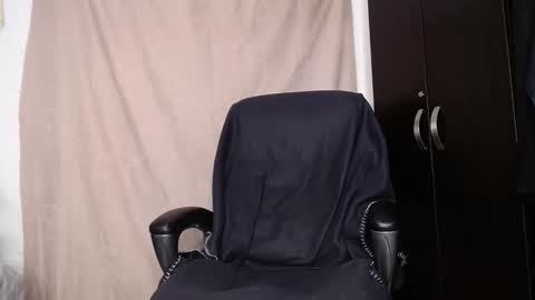 Snapshot of otto_stud chatting on 11, 5, 2026 otto_stud online show from 11, 5, 2026