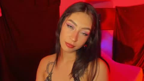 Snapshot of ounla_sweet chatting on 12, 7, 2026 ounla sweet online show from 12, 7, 2026