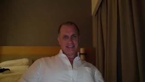 Snapshot of over50dad chatting on 24, 4, 2026 Over50Dad online show from 24, 4, 2026