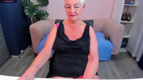 Snapshot of over50games chatting on 14, 1, 2025 Alla online show from 14, 1, 2025