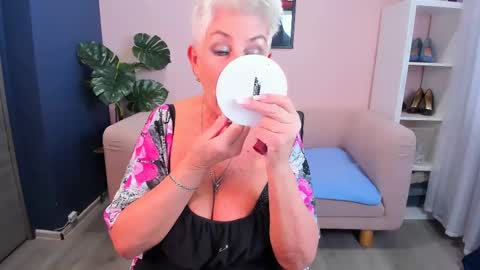 Snapshot of over50games chatting on 16, 2, 2025 Alla online show from 16, 2, 2025