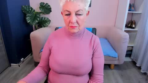 Snapshot of over50games chatting on 23, 2, 2025 Alla online show from 23, 2, 2025