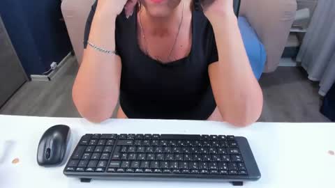 Snapshot of over50games chatting on 13, 9, 2025 Alla online show from 13, 9, 2025