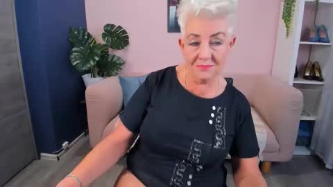 Snapshot of over50games chatting on 20, 9, 2025 Alla online show from 20, 9, 2025