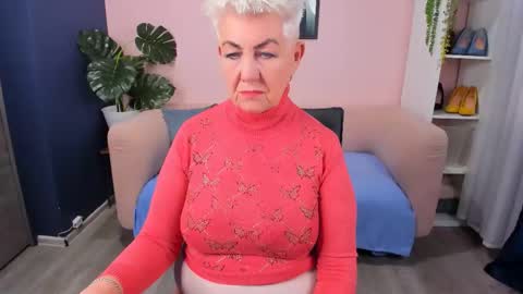 Snapshot of over50games chatting on 2, 11, 2025 Alla online show from 2, 11, 2025