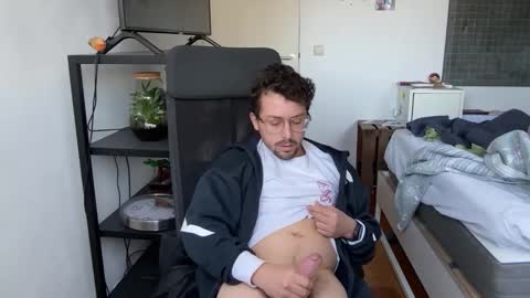 ovidius96 online show from 4, 12, 2025