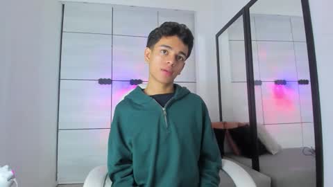 Owen Johnson online show from 12, 10, 2025