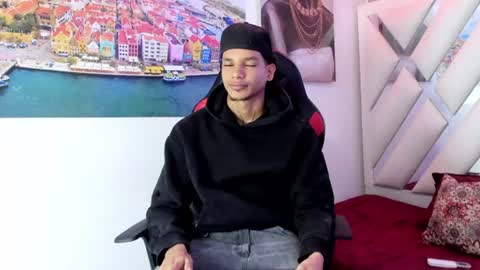 Snapshot of owen_blaze3 chatting on 17, 6, 2026 owen blaze online show from 17, 6, 2026