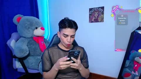 Owen  Independent model  online show from 22, 5, 2026