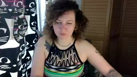 Snapshot of ozalin chatting on 1, 7, 2026 ozalin online show from 1, 7, 2026