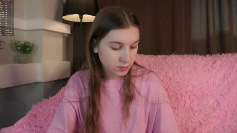 Caroline or just Lina online show from 22, 2, 2026