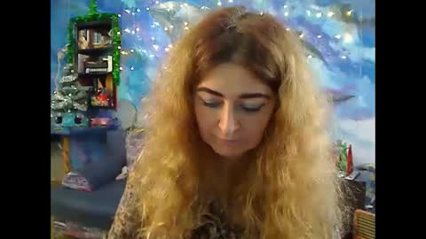 Snapshot of ozzy_helen chatting on 24, 12, 2024 Ozzy Helen online show from 24, 12, 2024